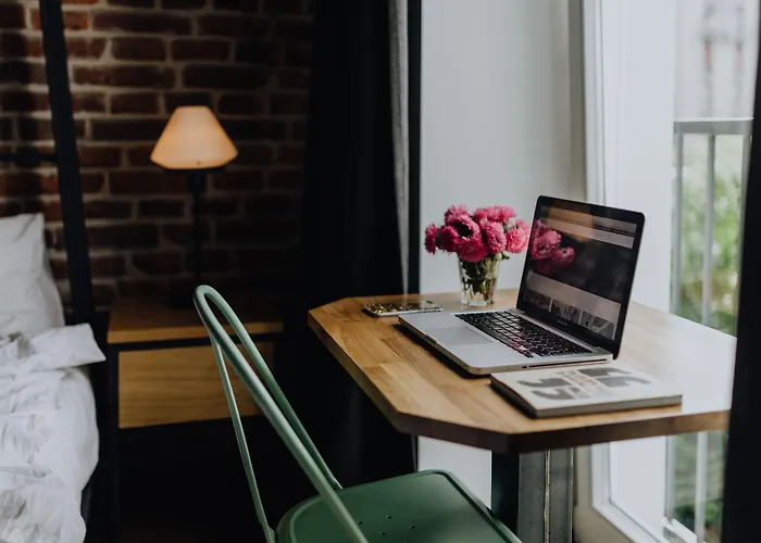 Well Well Aparthotel Cracovia